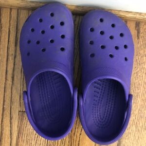 Gently used crocs,purple